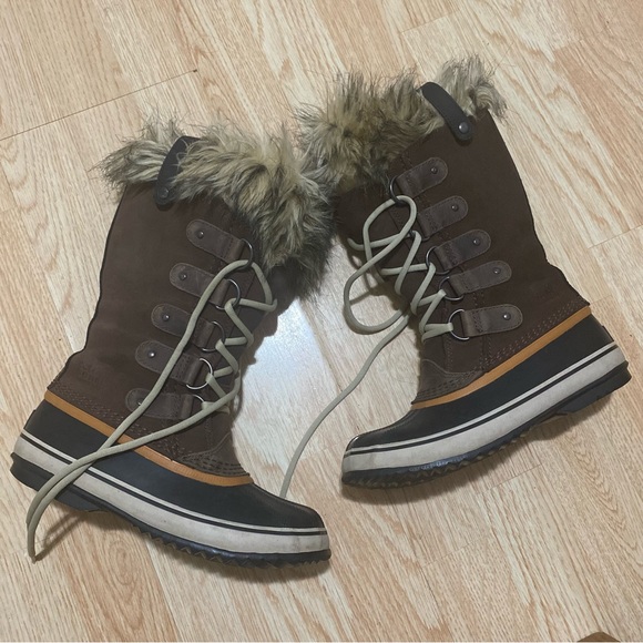 SOREL Joan of Artic Winter Boots women's 6 - Picture 8 of 9